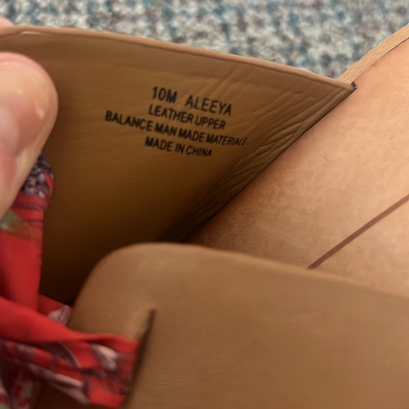 dolce vita Aleeya heels with tie front scarf detail size 10 - Picture 4 of 7